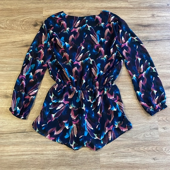 Luca Couture Watercolor Low Cut Sheer Arm Romper - Picture 14 of 15